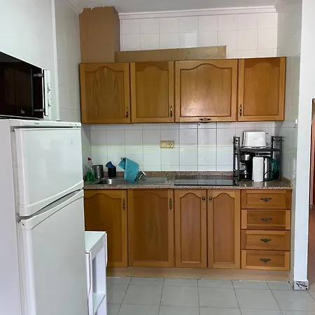 דירה Estudio Cerca De La Playa Equipado Y Luminoso טורבייחה