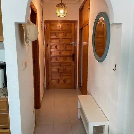 Estudio Cerca De La Playa Equipado Y Luminoso Torrevieja